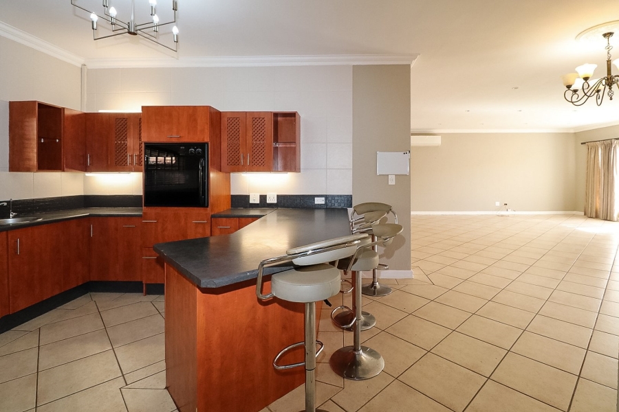To Let 3 Bedroom Property for Rent in Flamwood North West
